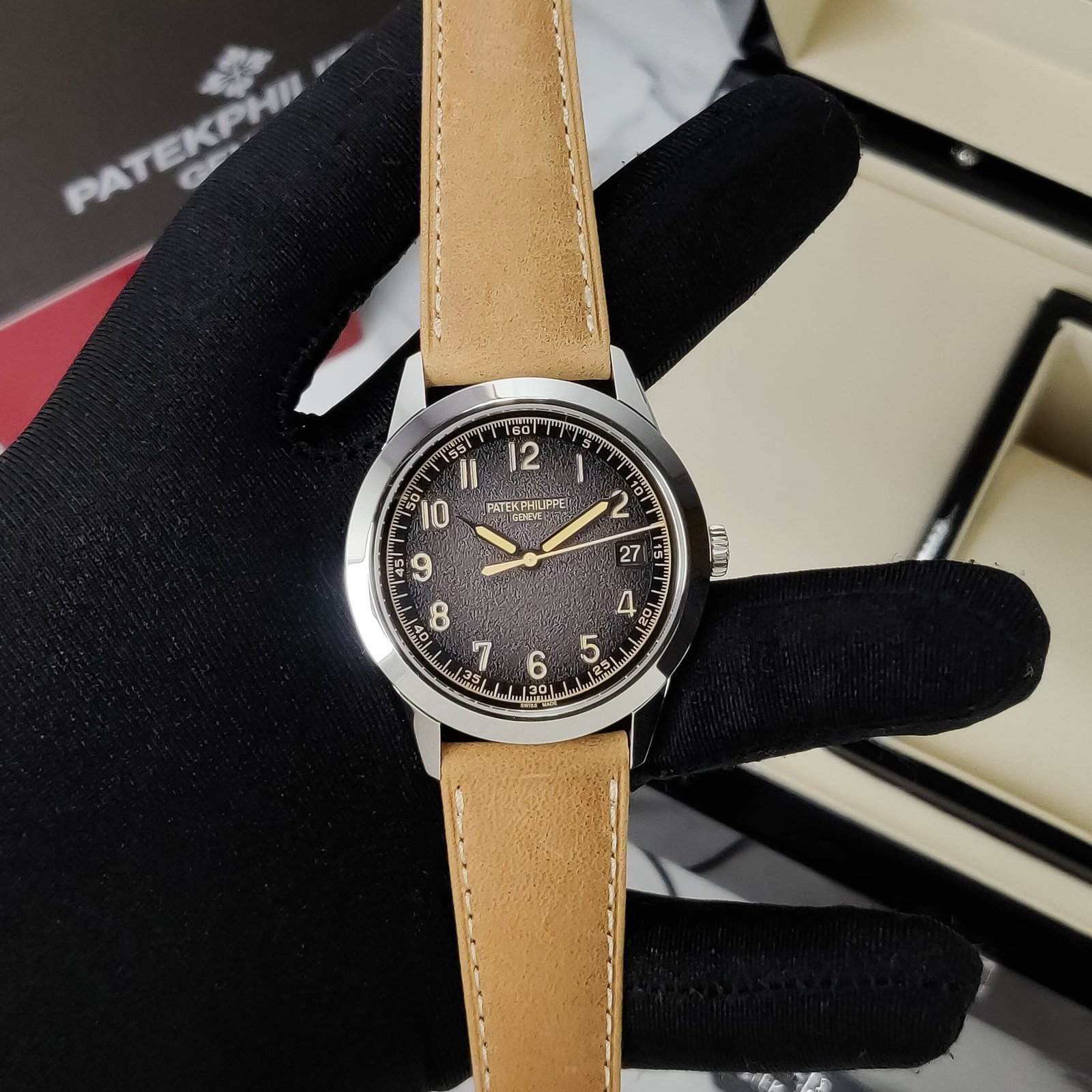 Patek Philippe Calatrava 5226G-001 Leather – The Watch Emporium